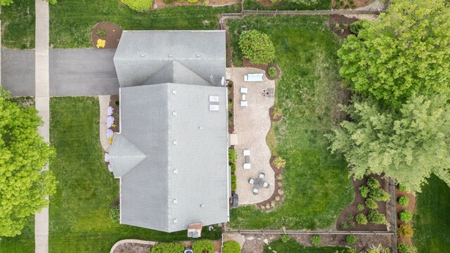 424 Dilorenzo Dr, Naperville, IL 60565 - drone / aerial view