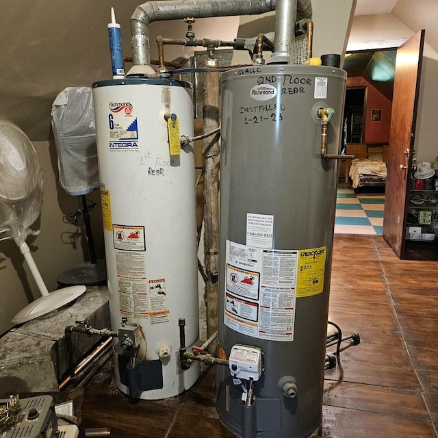 4850 S Honore St, Chicago, IL 60609 - utilities with water heater
