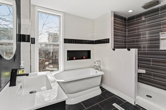 3719 W Ferdinand St, Chicago, IL 60624 - photo 23