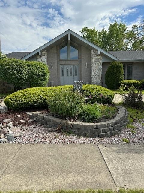 8005 W 143rd Pl, Orland Park, IL 60462 - view of side of home with stone siding