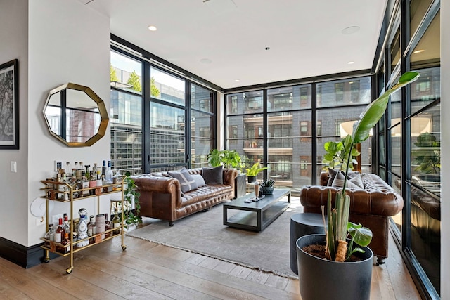 1109 W Washington Blvd Unit 5C, Chicago, IL 60607 - view of sunroom