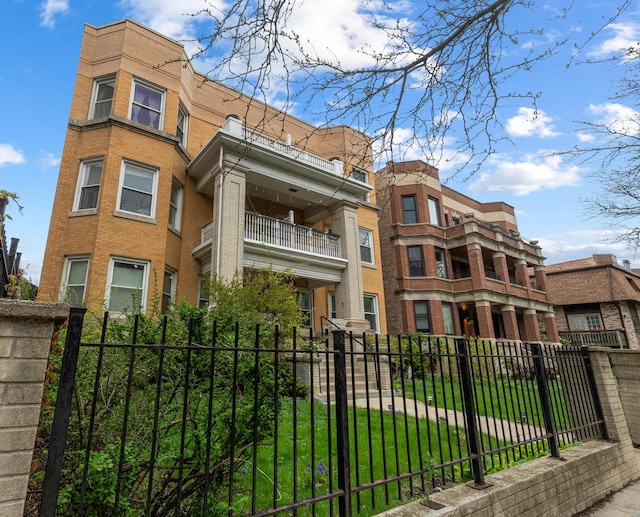908 W Lakeside Pl Unit 3W, Chicago, IL 60640 - view of property
