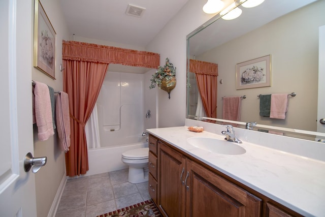 318 Maple St, Beecher, IL 60401 - full bathroom featuring vanity, toilet, shower / tub combo with curtain, and tile patterned flooring