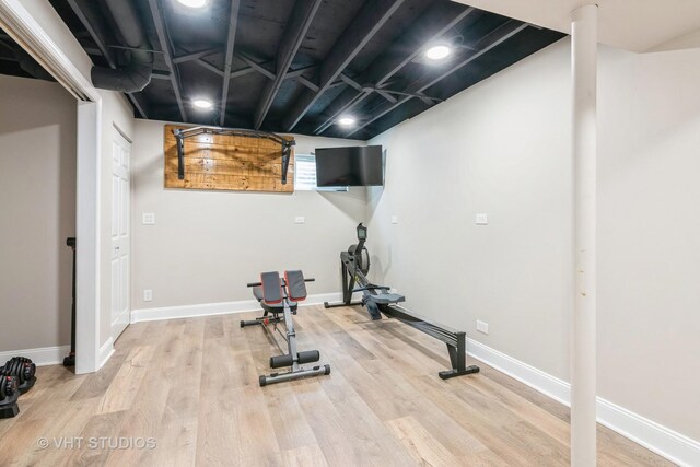 398 Stonewood Cir, Carol Stream, IL 60188 - workout room featuring wood finished floors and baseboards