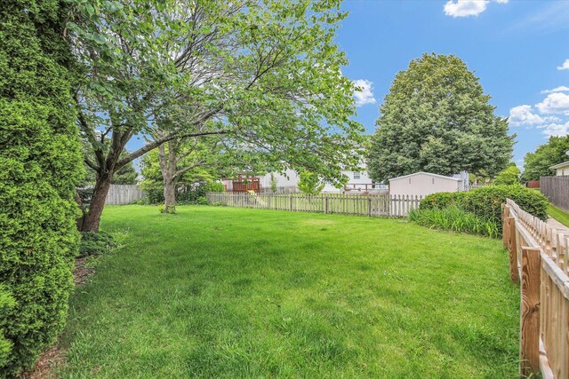 3112 Valerie Dr, Champaign, IL 61822 - view of fenced backyard