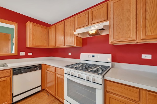 26437 W Deer Path, Channahon, IL 60410 - kitchen featuring white appliances, under cabinet range hood, and light countertops