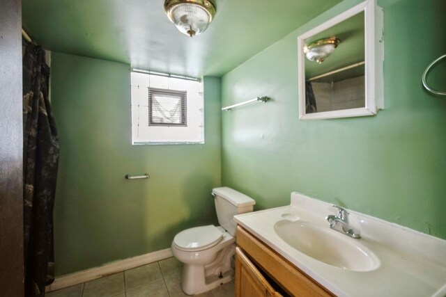 12215 S Green St, Chicago, IL 60643 - bathroom with toilet, tile patterned floors, vanity, a shower with curtain, and baseboards