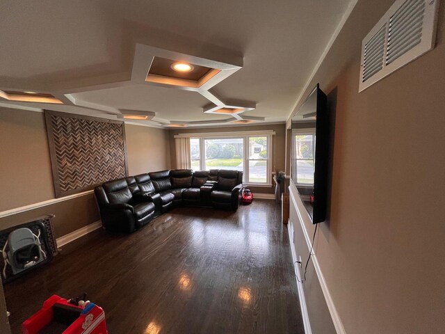 638 Paxton Ave, Calumet City, IL 60409 - living area featuring wood finished floors and baseboards