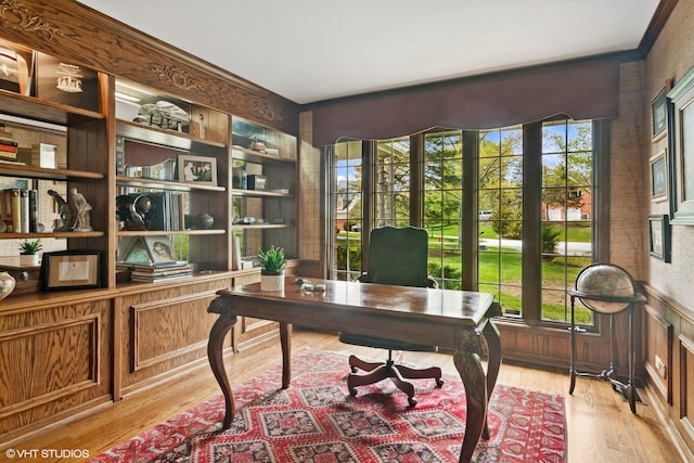 80 Gaelic Ct, Inverness, IL 60010 - home office featuring light wood finished floors