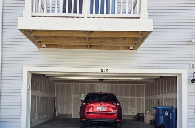 858 Finley Dr, Aurora, IL 60504 - view of garage