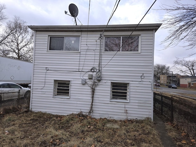 5703 S Aberdeen St, Chicago, IL 60621 - back of house with fence