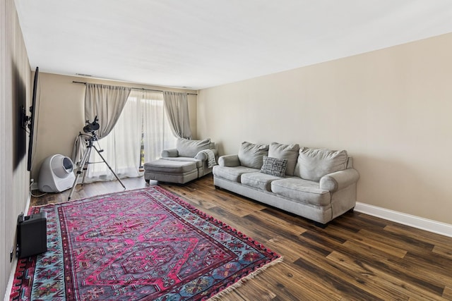 711 S River Rd Unit 503, Des Plaines, IL 60016 - living area with baseboards and wood finished floors