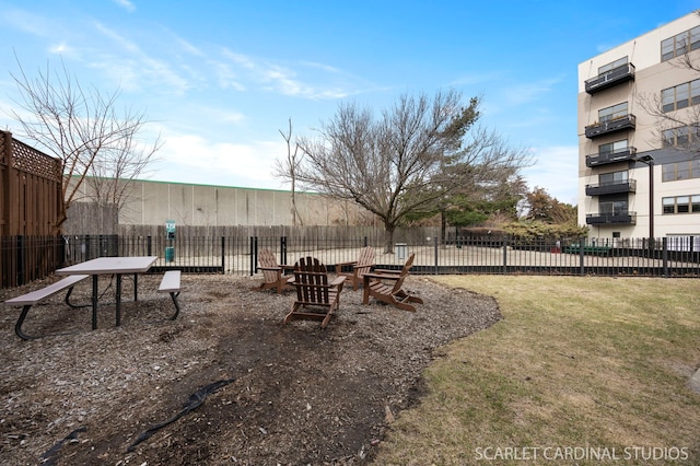 1735 W Diversey Pkwy Unit 416, Chicago, IL 60614 - view of yard