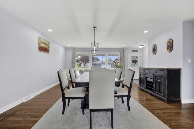 884 Arnold Ct, Des Plaines, IL 60016 - dining room with dark wood-style flooring, baseboards, and recessed lighting