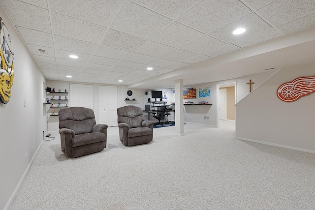 900 Taralon Trl, Lake In The Hills, IL 60156 - carpeted living area with baseboards, recessed lighting, and a drop ceiling