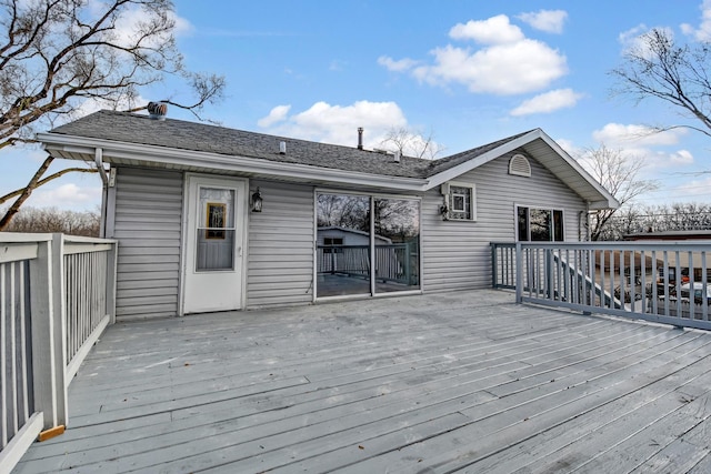 530 Parnell Ave, Chicago Heights, IL 60411 - view of wooden deck