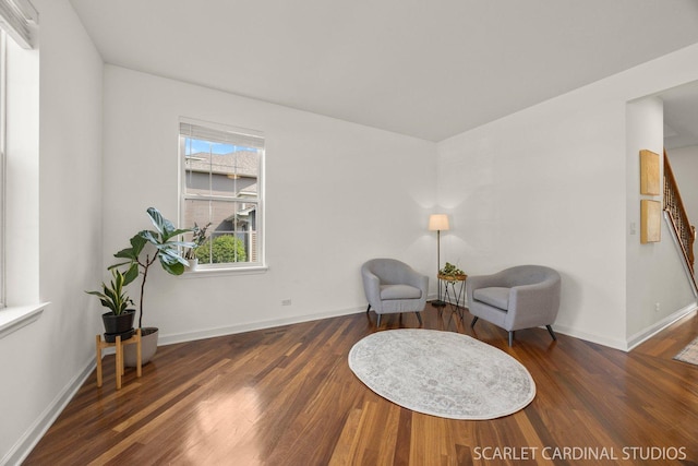 700 Wilmore Dr, Oswego, IL 60543 - living area featuring wood finished floors and baseboards