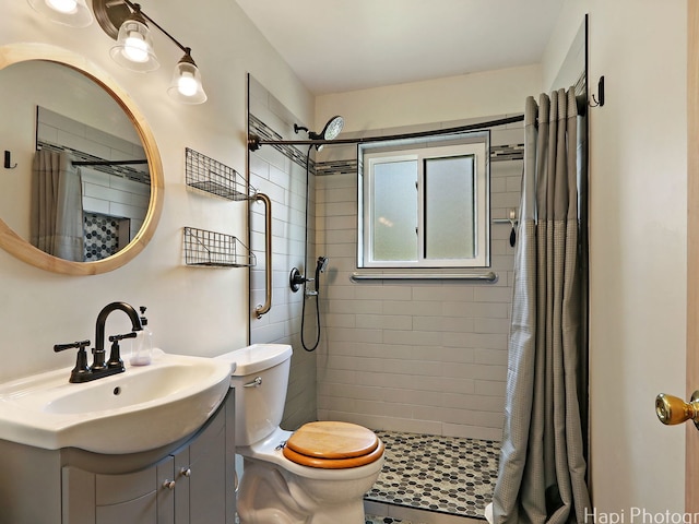 1291 Banbury Rd, Mundelein, IL 60060 - full bathroom with toilet, a tile shower, and vanity