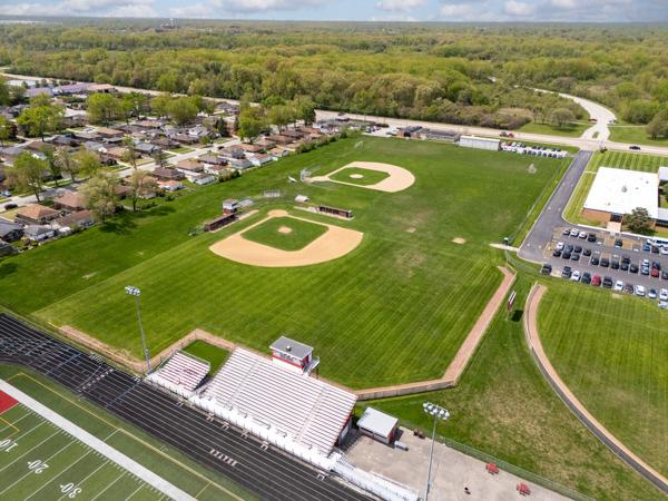 15100 Hamlin Ave, Midlothian, IL 60445 - bird's eye view of a forest