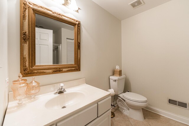 3113 Turnberry Rd, Saint Charles, IL 60174 - bathroom with tile patterned flooring, toilet, vanity, and baseboards