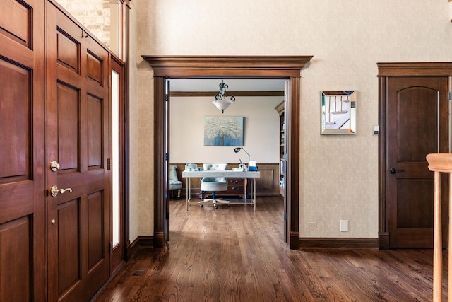 3113 Turnberry Rd, Saint Charles, IL 60174 - corridor with dark wood-style flooring, a desk, and baseboards