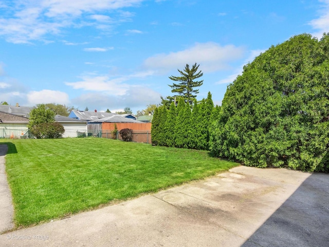 2384 Magnolia St, Des Plaines, IL 60018 - view of yard
