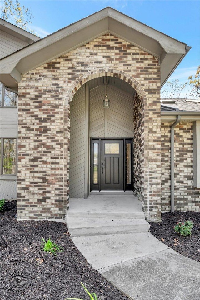2639 E Shady Grove Ct, Crete, IL 60417 - property entrance featuring brick siding