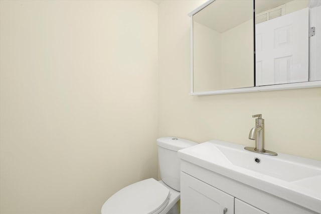 236 Early St, Park Forest, IL 60466 - bathroom with toilet and vanity