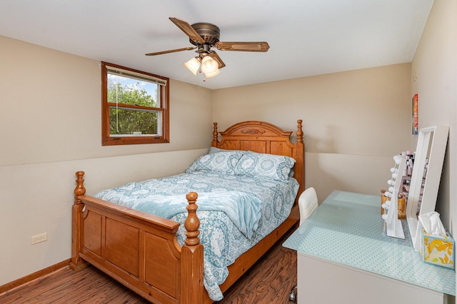 1339 Addleman St, Joliet, IL 60431 - bedroom featuring wood finished floors, ceiling fan, and baseboards