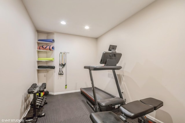 7181 Dada Dr, Gurnee, IL 60031 - exercise area with baseboards and recessed lighting