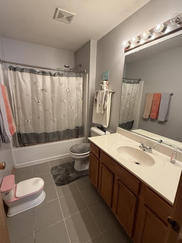 1646 Mcclure Rd Unit 1646, Aurora, IL 60505 - full bath with toilet, tile patterned floors, shower / bathtub combination with curtain, and vanity
