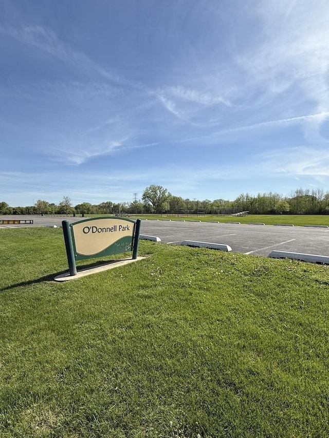 1646 Mcclure Rd Unit 1646, Aurora, IL 60505 - view of road