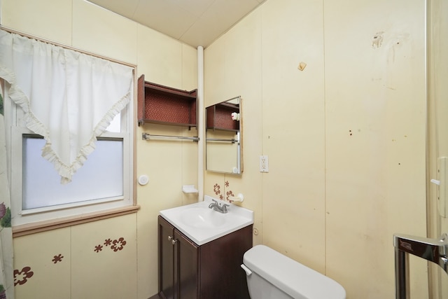 3132 Oak Park Ave, Berwyn, IL 60402 - bathroom featuring toilet and vanity