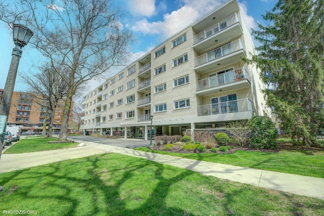 1535 Forest Ave Unit 504, River Forest, IL 60305 - view of apartment building / complex