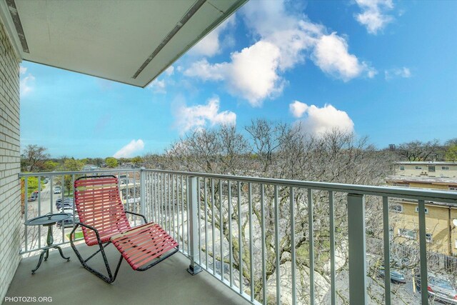1535 Forest Ave Unit 504, River Forest, IL 60305 - view of balcony