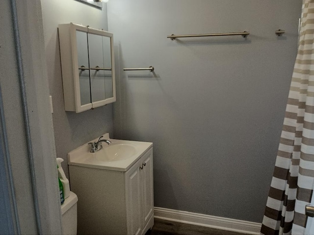 22 E 118th St, Chicago, IL 60628 - full bathroom with vanity