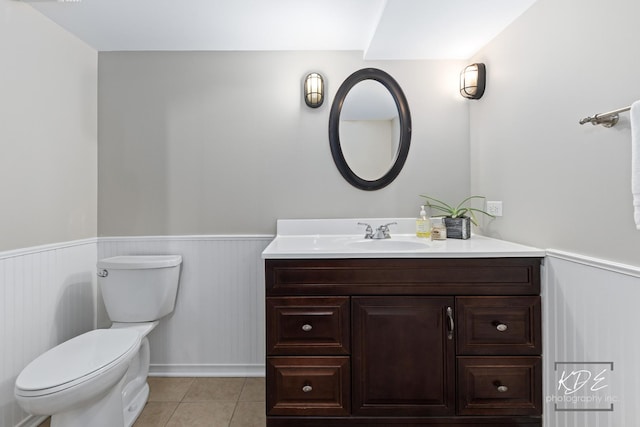480 De Lasalle Ave, Naperville, IL 60565 - bathroom featuring vanity, toilet, wainscoting, and tile patterned floors