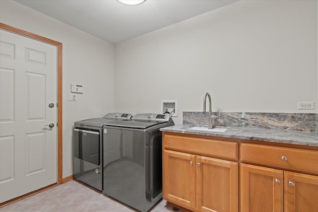 12195 Oxford Ct, Lemont, IL 60439 - laundry room featuring washing machine and dryer, cabinet space, and light tile patterned floors