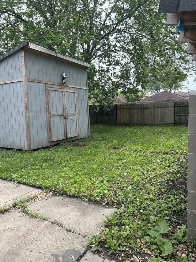 12509 S Bishop St, Calumet Park, IL 60827 - view of shed