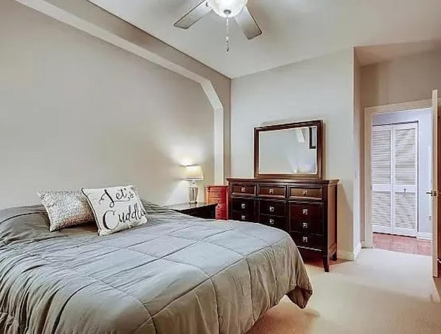 bedroom featuring carpet flooring and ceiling fan