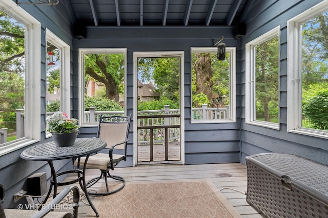 16 Rock River Ct, Naperville, IL 60565 - sunroom with plenty of natural light