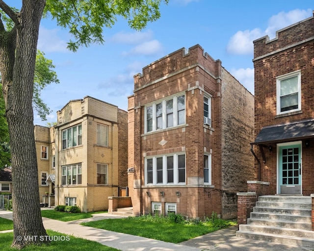 5814 N Campbell Ave, Chicago, IL 60659 - view of property
