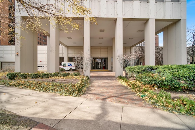 2626 N Lakeview Ave Unit 2703, Chicago, IL 60614 - view of doorway to property