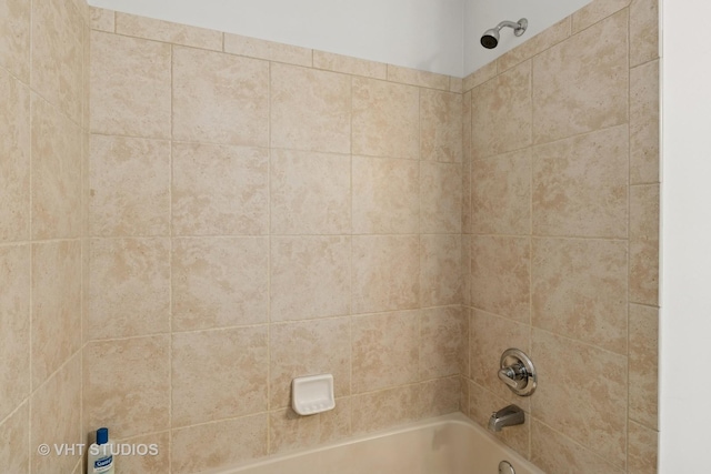 667 W Jonathan Dr, Round Lake, IL 60073 - bathroom with shower / washtub combination