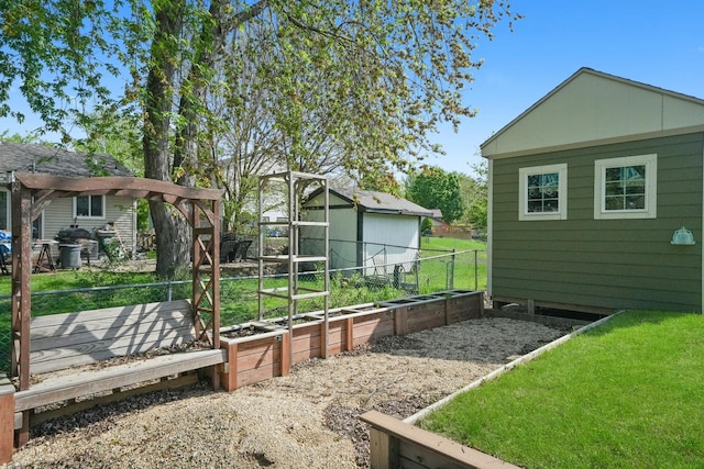 view of yard with a vegetable garden