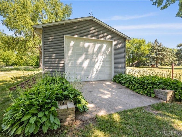 48W142 Milnamow Dr, Maple Park, IL 60151 - detached garage featuring concrete driveway