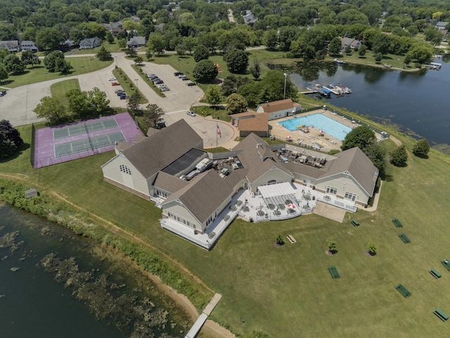 915 Candlewick Dr, Poplar Grove, IL 61065