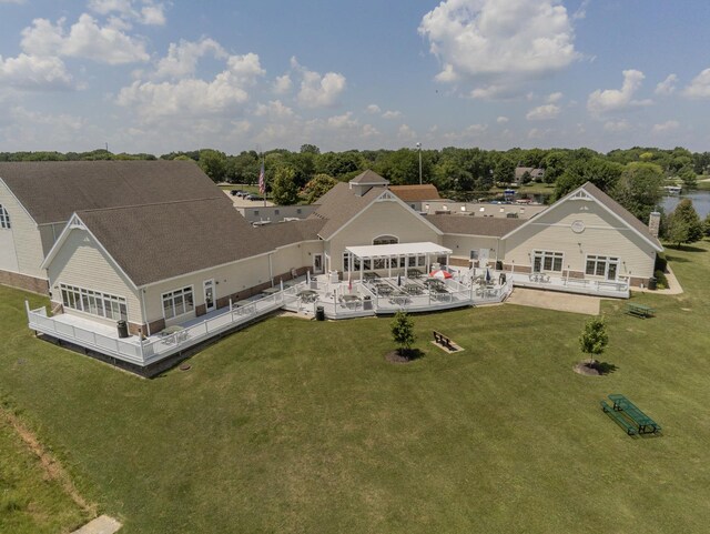 915 Candlewick Dr, Poplar Grove, IL 61065