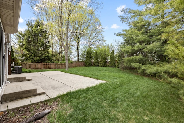 726 W Trl, Grayslake, IL 60030 - view of yard featuring cooling unit and a patio area