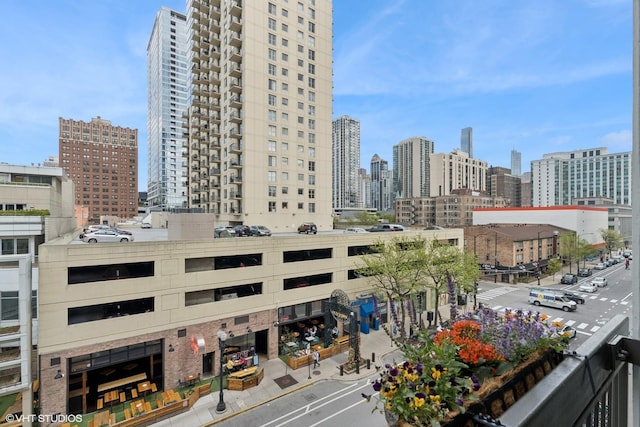 1212 N Wells St Unit 402, Chicago, IL 60610 - city view